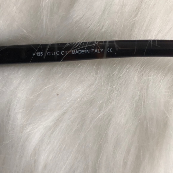 Gucci Sunglasses - Picture 6 of 7